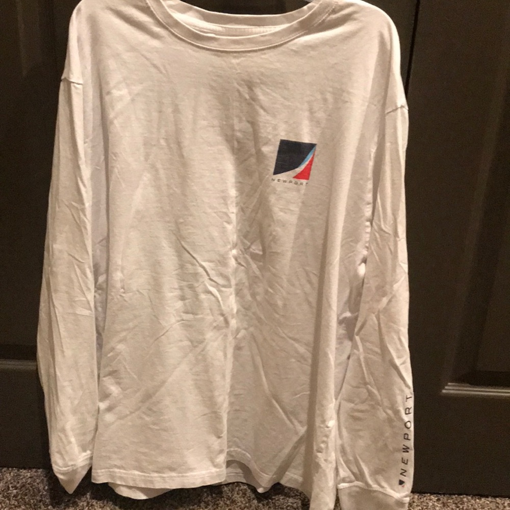 shirt - Picture 2 of 3